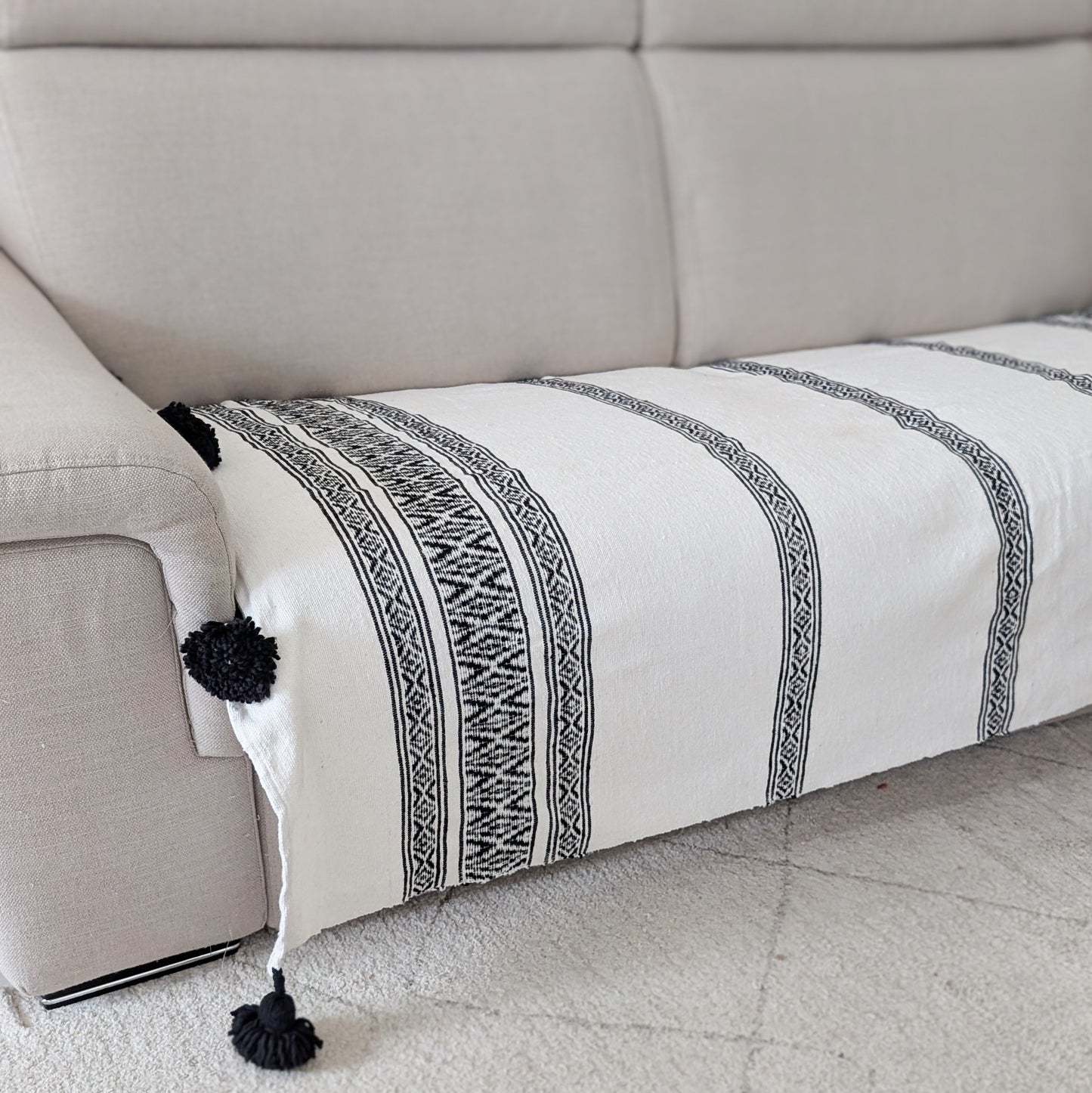 Plaid en coton noir et blanc - Artisanat marocain