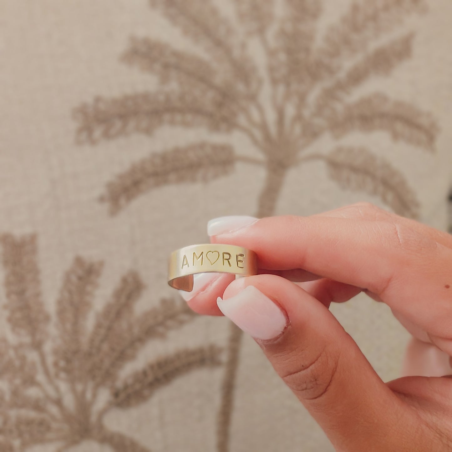 Bague en laiton gravée " Amore " ajustable | Fabriquée en France