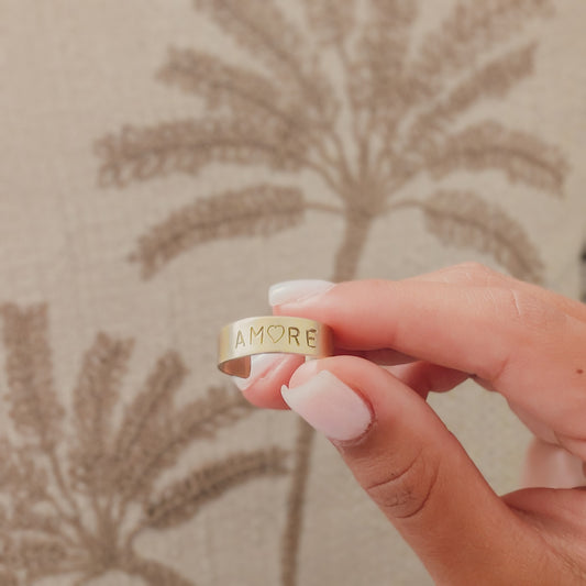 Bague en laiton gravée " Amore " ajustable | Fabriquée en France